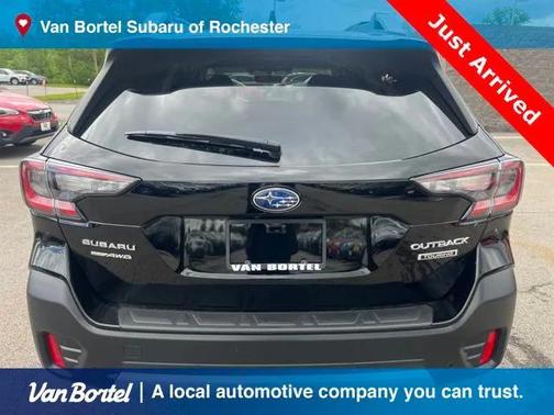 2022 Subaru Outback Touring