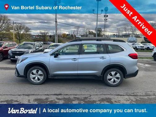 2023 Subaru Ascent Base 8-Passenger