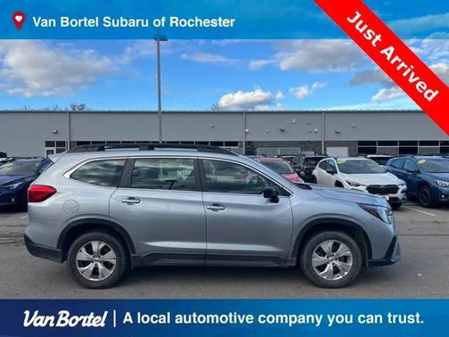 2023 Subaru Ascent Base 8-Passenger