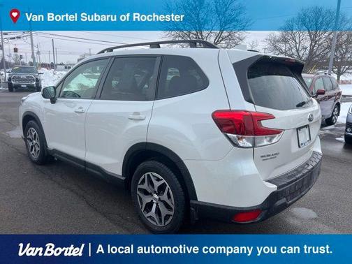 2022 Subaru Forester Premium