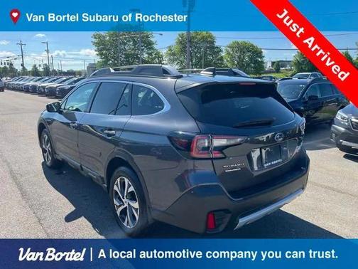 2022 Subaru Outback Touring