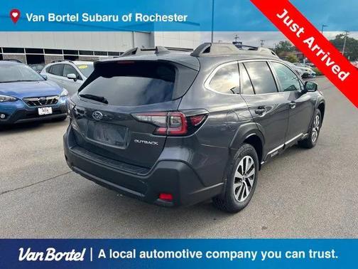 2023 Subaru Outback Premium