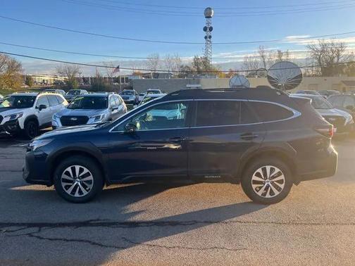 2025 Subaru Outback Premium