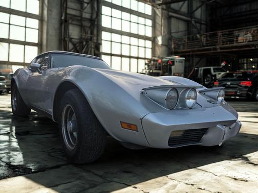 Gray 1978 Chevrolet Corvette 2dr Cpe LT w/1LT