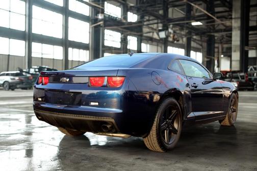 Imperial Blue Metallic 2011 Chevrolet Camaro 2LS