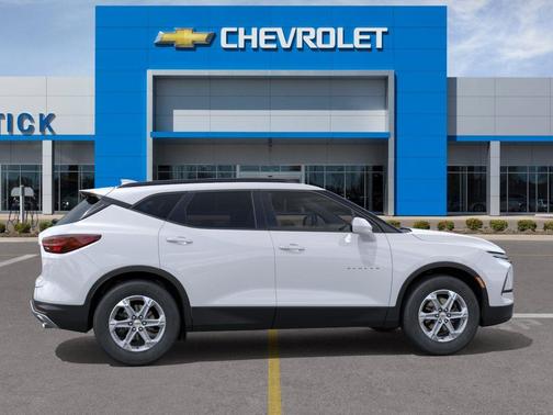 Summit White 2026 Chevrolet Blazer 2LT
