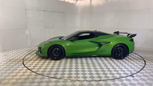Roswell Green Metallic 2026 Chevrolet Corvette Z06