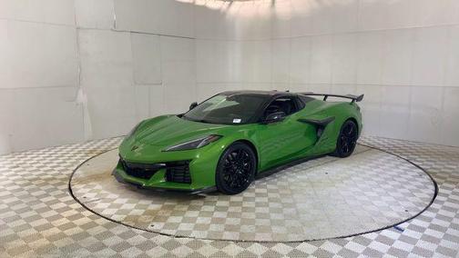 Roswell Green Metallic 2026 Chevrolet Corvette Z06