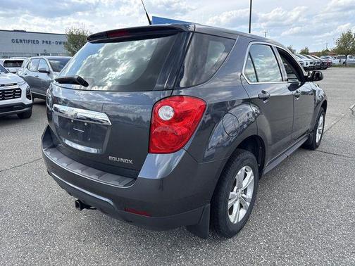 Cyber Gray Metallic 2011 Chevrolet Equinox LS