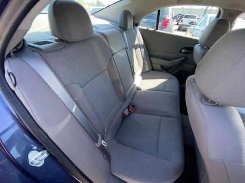 Atlantis Blue Metallic 2014 Chevrolet Malibu 1LS