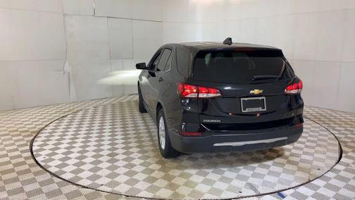 Mosaic Black Metallic 2022 Chevrolet Equinox 1LT