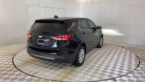 Mosaic Black Metallic 2022 Chevrolet Equinox 1LT