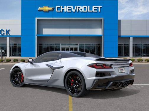 Blade Silver Metallic 2026 Chevrolet Corvette Z06