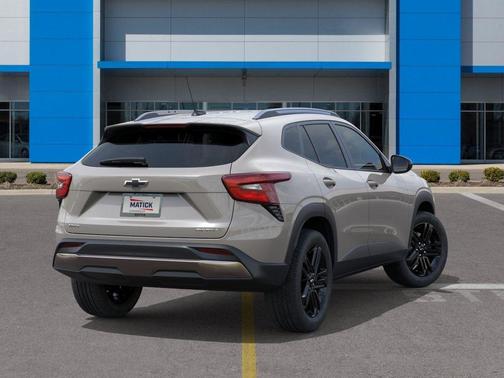 White Sands 2026 Chevrolet Trax FWD ACTIV