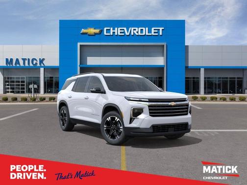Summit White 2027 Chevrolet Traverse LT