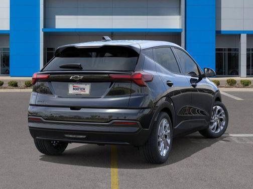 Mosaic Black Metallic 2027 Chevrolet Bolt LT FWD