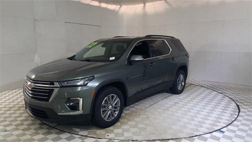 2022 Chevrolet Traverse LT Cloth