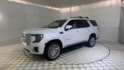 White Frost Tricoat 2024 GMC Yukon Denali
