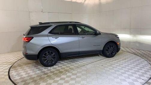 Sterling Gray Metallic 2024 Chevrolet Equinox AWD RS