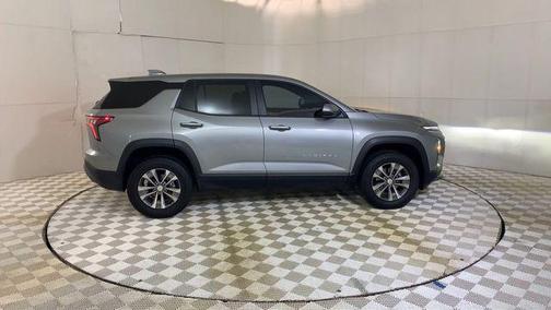 Sterling Gray Metallic 2026 Chevrolet Equinox 1LT