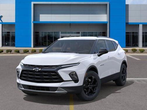 Summit White 2025 Chevrolet Blazer 2LT