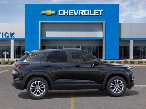 Mosaic Black Metallic 2026 Chevrolet Trailblazer LS