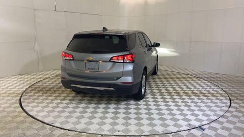 Sterling Gray Metallic 2024 Chevrolet Equinox 1LT