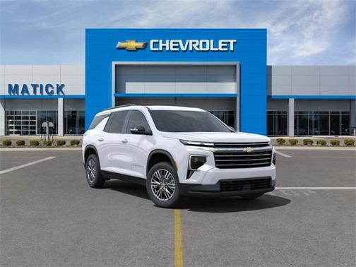 2025 Chevrolet Traverse LT
