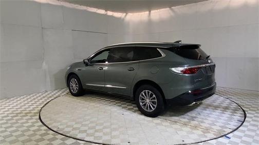 2022 Buick Enclave AWD Essence