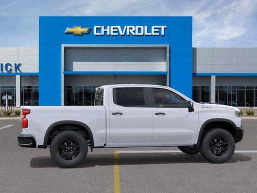 Summit White 2026 Chevrolet Silverado 1500 ZR2