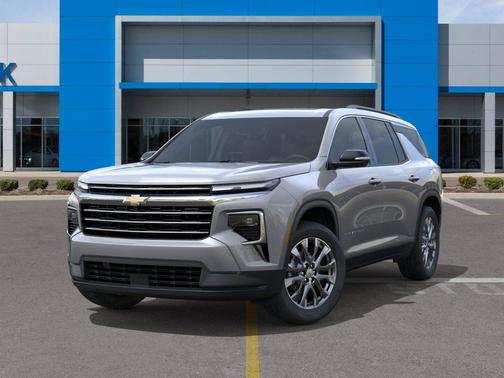 Sterling Gray Metallic 2026 Chevrolet Traverse LT