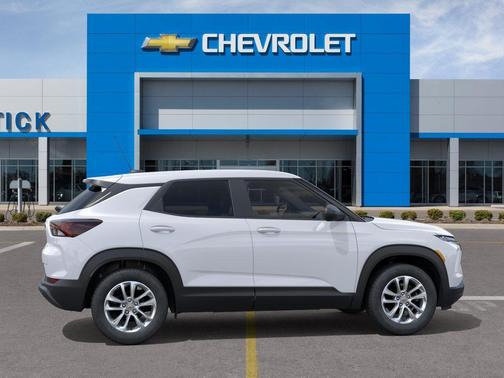 Summit White 2026 Chevrolet Trailblazer LS