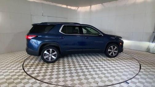 Northsky Blue Metallic 2023 Chevrolet Traverse LT Leather