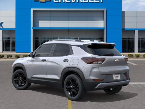 Sterling Gray Metallic 2026 Chevrolet Trailblazer LT