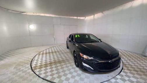 Mosaic Black Metallic 2021 Chevrolet Malibu FWD LT