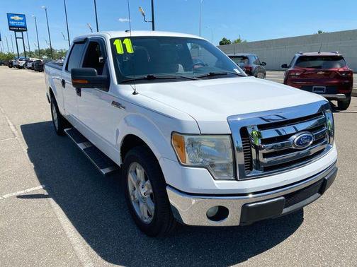 OXFORD WHITE 2011 Ford F-150 XLT