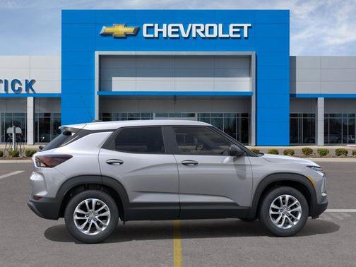 Sterling Gray Metallic 2026 Chevrolet Trailblazer LS
