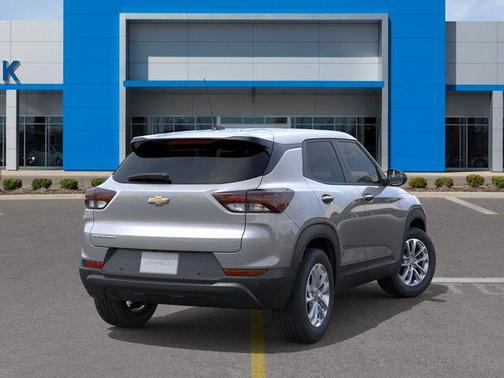 Sterling Gray Metallic 2026 Chevrolet Trailblazer LS
