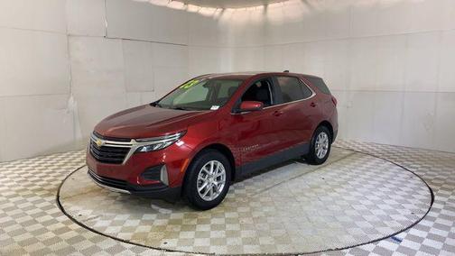 Radiant Red Tintcoat 2023 Chevrolet Equinox 1LT