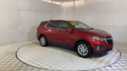 Radiant Red Tintcoat 2023 Chevrolet Equinox 1LT