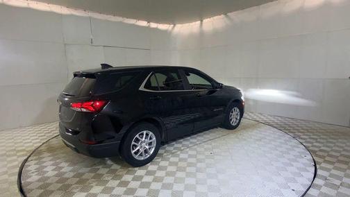 Mosaic Black Metallic 2024 Chevrolet Equinox 1LT