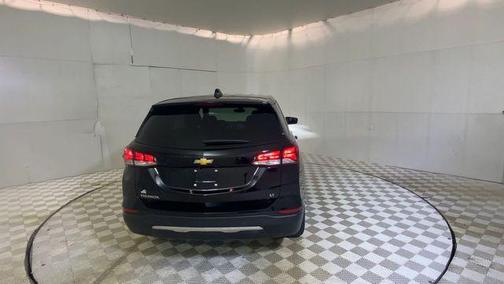 Mosaic Black Metallic 2024 Chevrolet Equinox 1LT