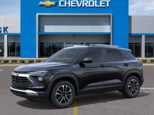 Mosaic Black Metallic 2026 Chevrolet Trailblazer LT