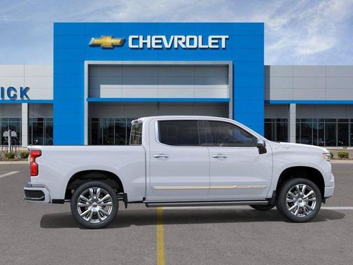 Polar White Tricoat 2026 Chevrolet Silverado 1500 High Country