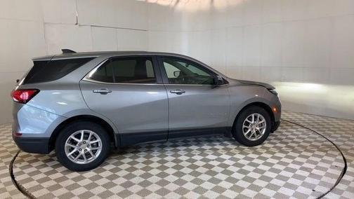 Sterling Gray Metallic 2024 Chevrolet Equinox 1LT