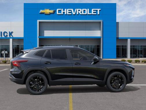 Mosaic Black Metallic 2026 Chevrolet Trax ACTIV