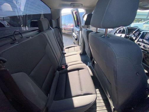 Summit White 2018 Chevrolet Silverado 1500 2LT