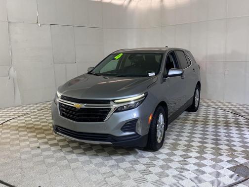 Sterling Gray Metallic 2024 Chevrolet Equinox 1LT