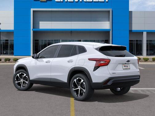 Summit White 2026 Chevrolet Trax FWD 1RS
