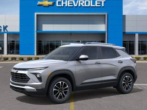 Sterling Gray Metallic 2026 Chevrolet Trailblazer LT